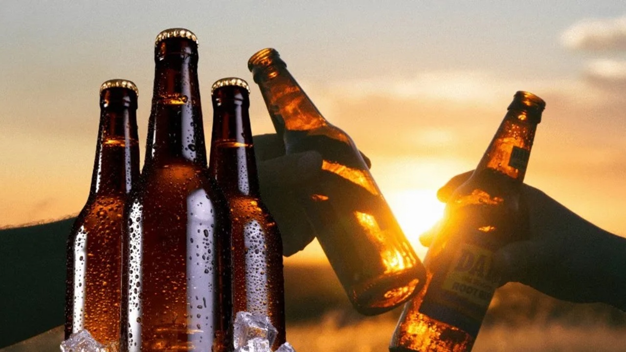 Artık “bi’ bira” bile lüks! 100 TL sınırı resmen aşıldı: Dev zam geldi